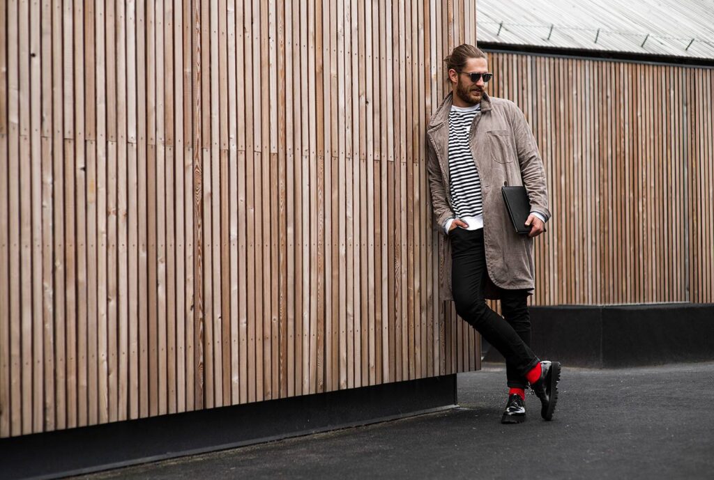fotografia wnętrz, moda, płaszcz