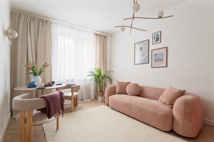 zdjęcie nowoczesnego wnętrza w pastelowych kolorach