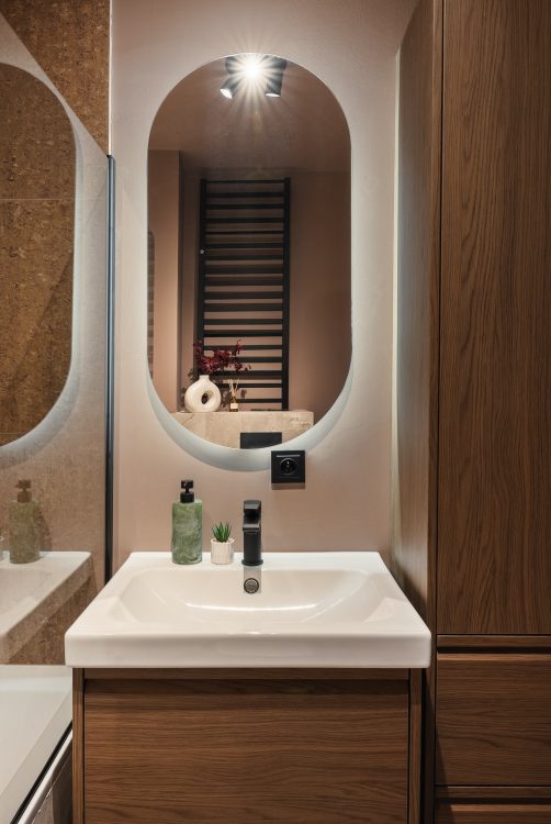 nowoczesne wnętrze z ciemniejszymi kolorami