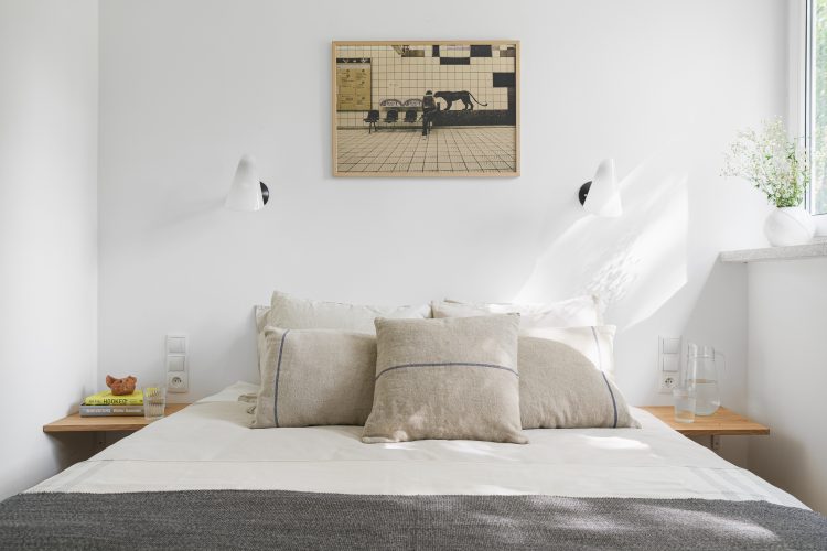 jasne wnętrze w stylu japandi